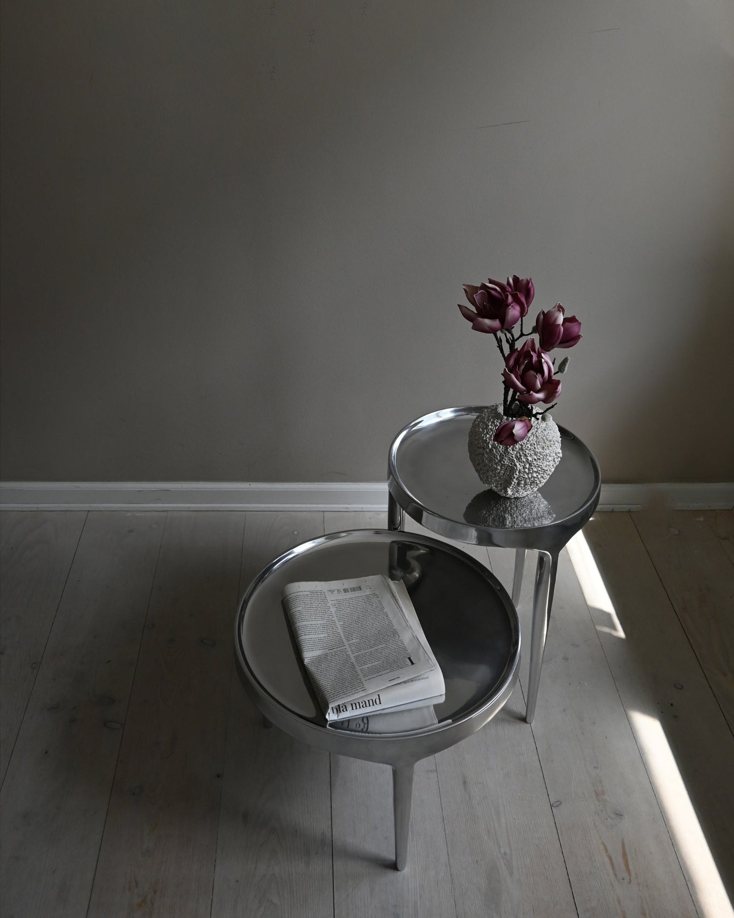 Phantom Table. Low - Chrome*
