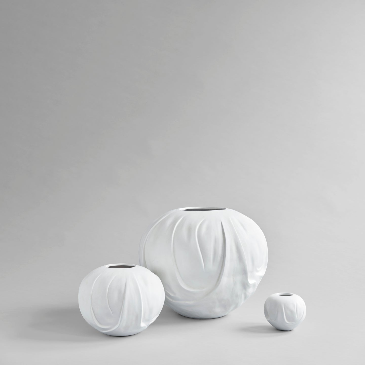 Orimono Vase. Medio - Bone White